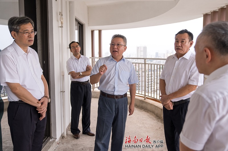 ce1a99d25d194051baaf448babf6c1ed.jpg
